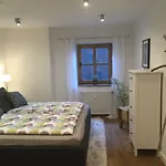شقة فيرينفونونغ كرامرغاسيه جارمش بارتنكيرشن